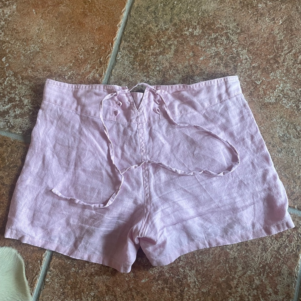 Light pink linen shorts - Picture 2 of 3